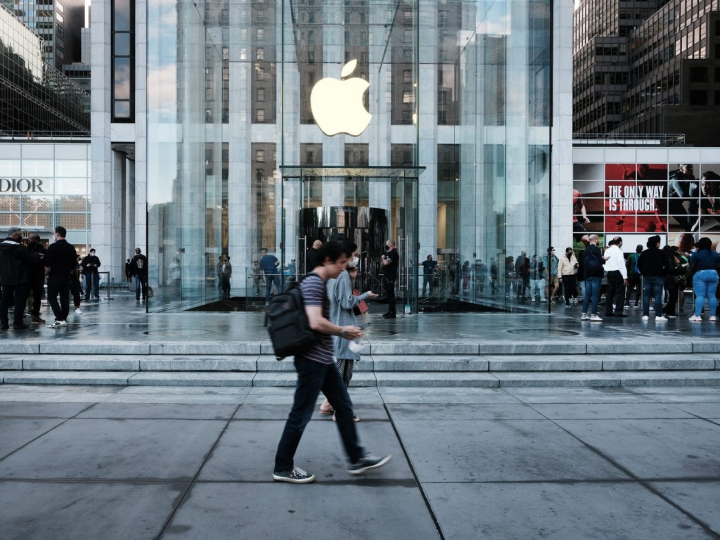 Nhiều nhân viên của Apple kêu gọi tẩy chay iPhone